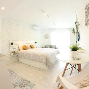  Apartment - New Central Studio Plata With Balcony