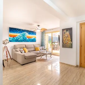  Apartment Oasis
