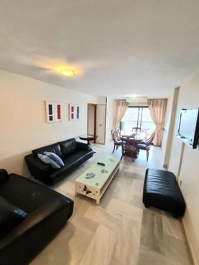Apartment Carihuela Beach Pool Garage Wifi Torremolinos
